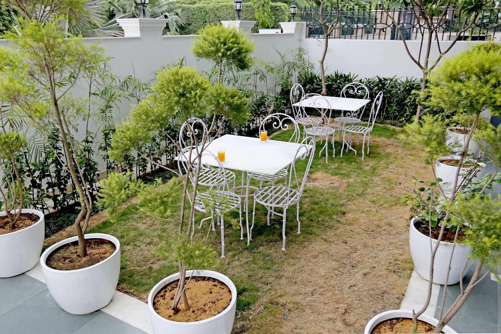 Oyo Townhouse 018 Medanta Hotel Gurgaon Exterior photo